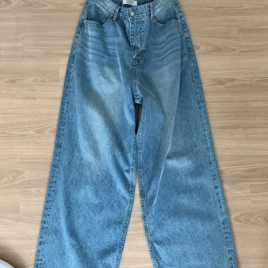 [BUNJANG] Dive in Loose Wide Denim Pants / 다이브인 루즈드 와이드 데님팬츠 리브드