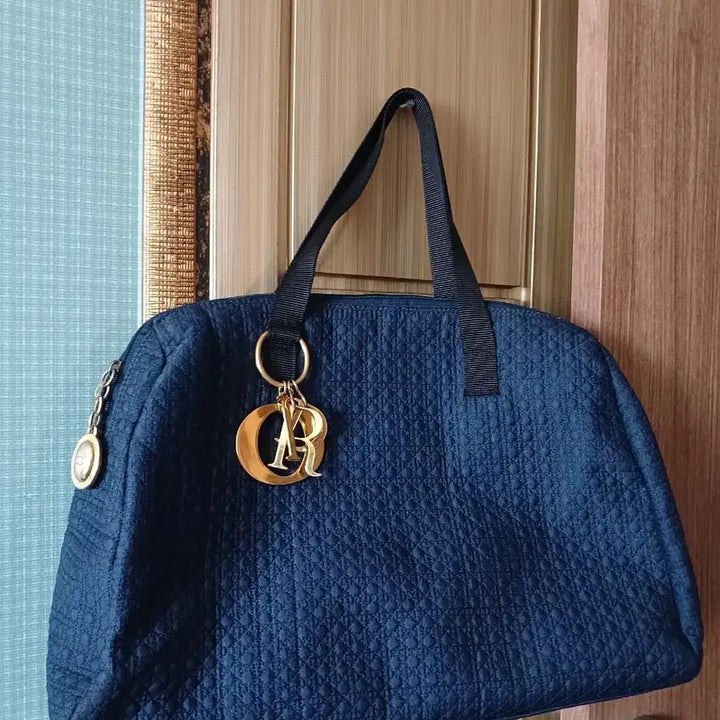[BUNJANG] Quilted Tote Bag Navy / 퀼팅 토트백