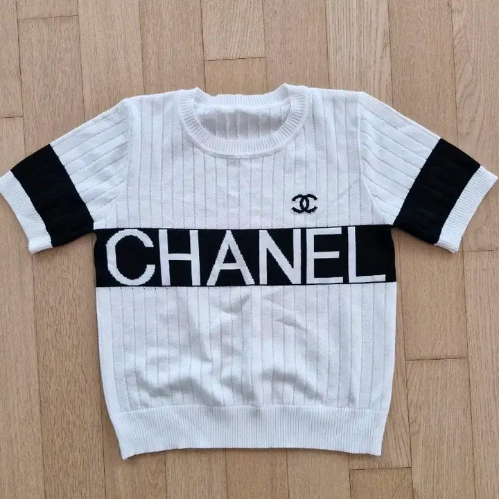 [BUNJANG] Short Sleeve Knit Top (White/Black) / *새상품* 반팔 니트 화이트 블랙