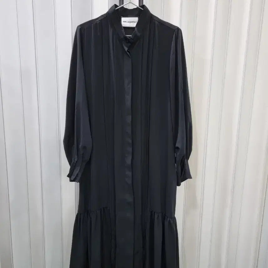 [SOLD OUT] 칼 라거펠트 블랙 롱 원피스