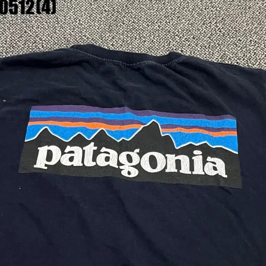 [BUNJANG] Patagonia Navy Short Sleeve T-Shirt M / 파타고니아 네이비 반팔 티셔츠 M | 0512