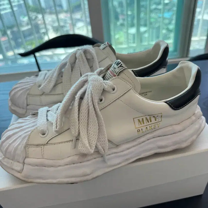 [BUNJANG] Maison Mihara Yasuhiro Blakey Sneakers White Size 44 / 야스히로 mmy 블레이키 스니커즈 화이트 44
