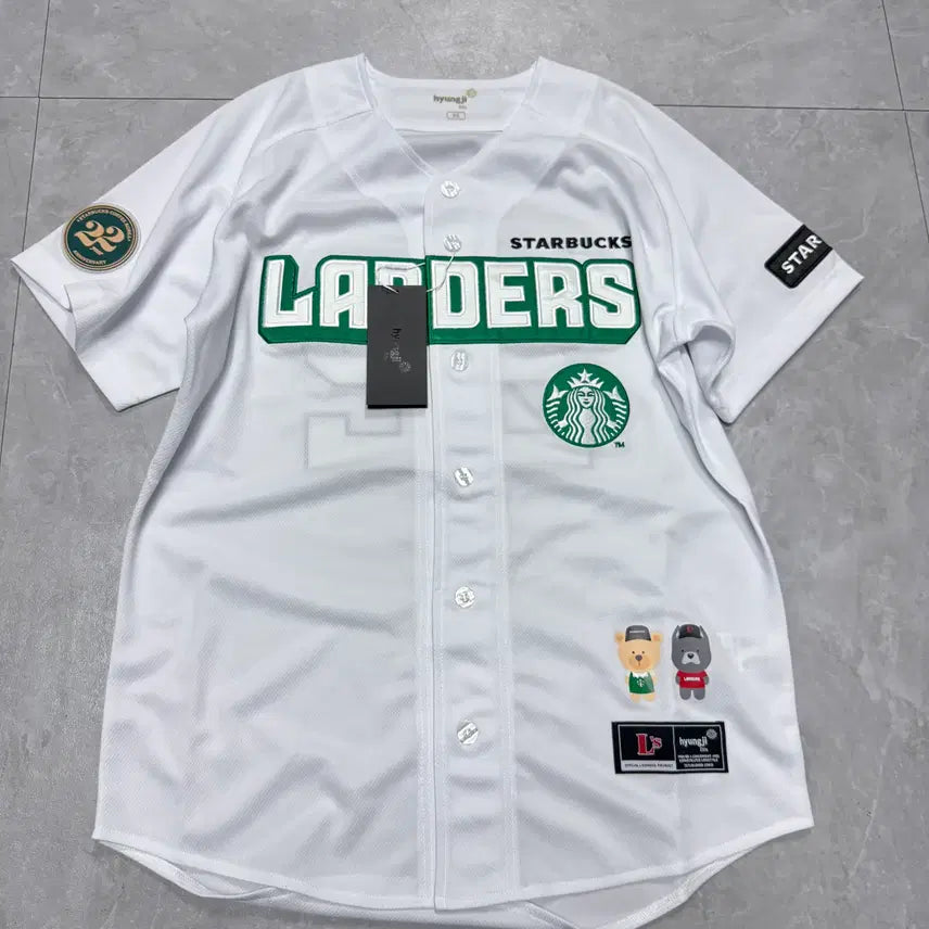 [BUNJANG] SSG Landers x Starbucks 25th Anniversary Collaboration Uniform (Unused) / 95 SSG 랜더스 X 스타벅스 콜라보레이션 유니폼 22주년 미사용