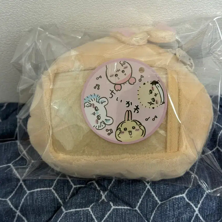 [BUNJANG] Chiikawa Usagi Re-Pass Pouch Plush Doll / 치이카와 우사기 릴패스 파우치 인형