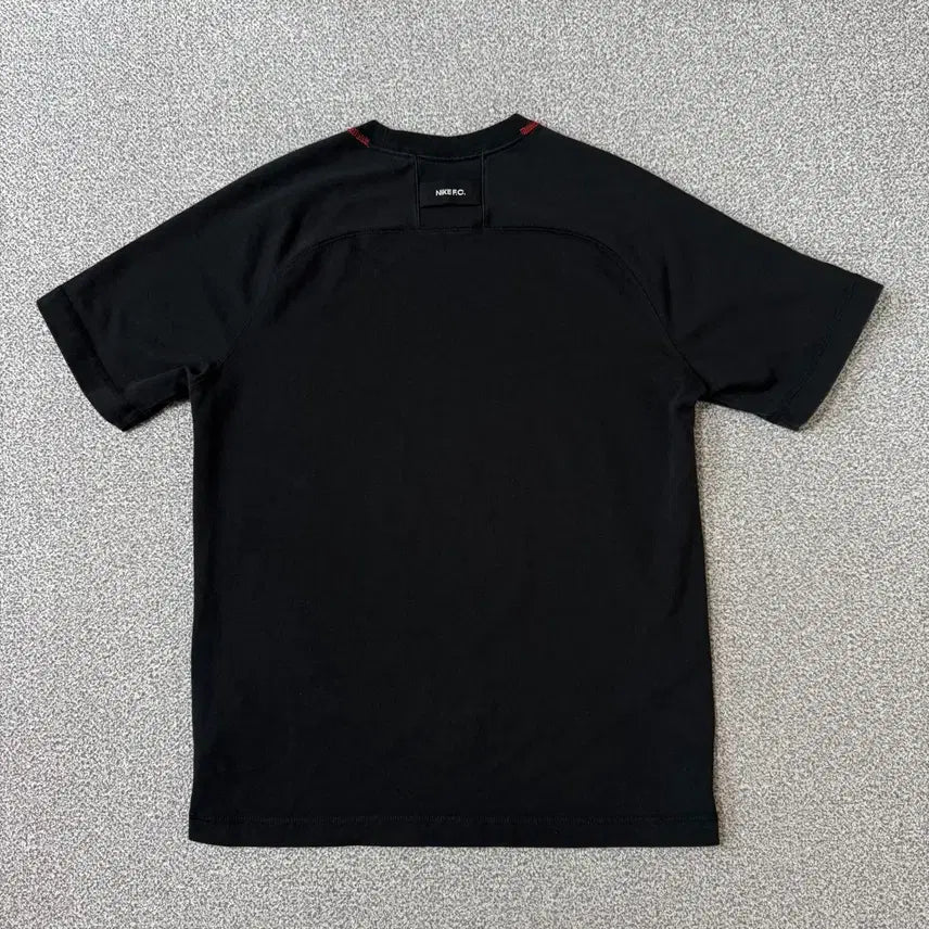 [BUNJANG] Nike Swoosh Muscle Fit T-Shirt Black / [정가 7만원] 나이키 스우시 머슬핏 반팔