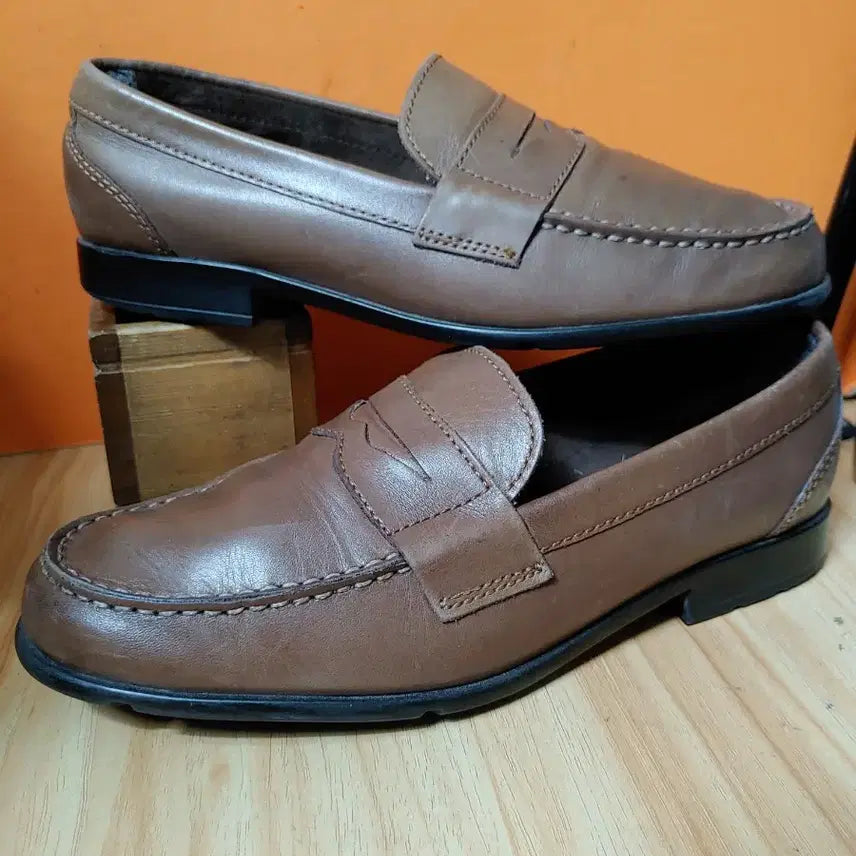[BUNJANG] Rockport Natural Leather Loafers (US 7.5 / 255mm) / 락포트 천연가죽 로퍼(US7.5사이즈255)