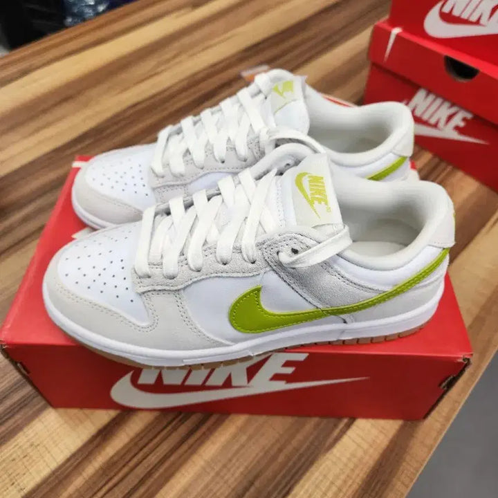 [BUNJANG] Nike Dunk Low Suede Shoes / 나이키 덩크로우 스웨이드 230 새상품