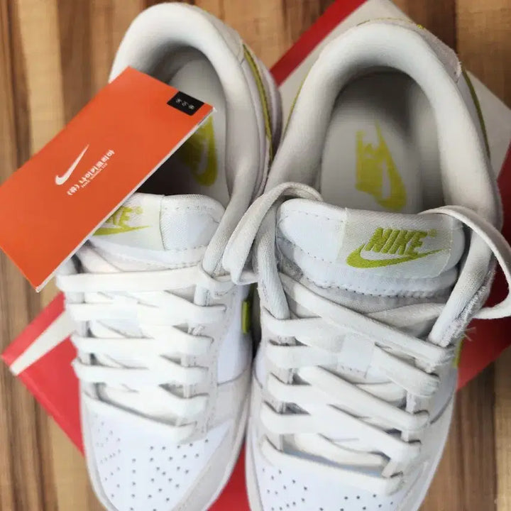 [BUNJANG] Nike Dunk Low Suede Shoes / 나이키 덩크로우 스웨이드 230 새상품