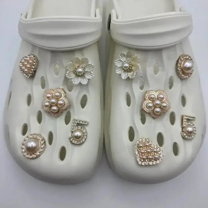 [BUNJANG] New Pearl Number 5 Jibbitz (10 pcs) / 새상품 신꾸 진주 넘버5 지비츠 10개