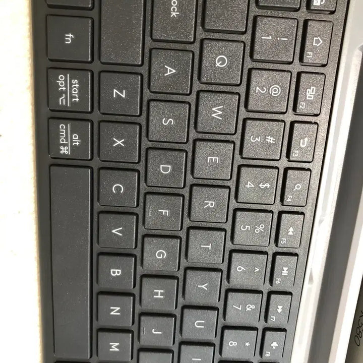 [SOLD OUT] 로지텍 K580 슬림 멀티 무선 키보드