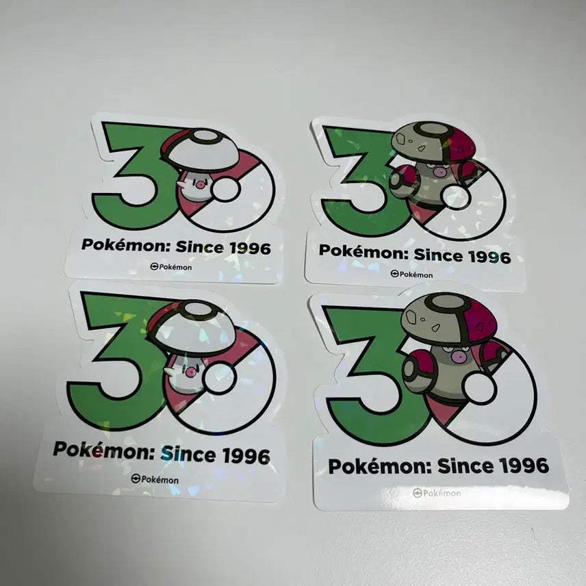[BUNJANG] Pokemon 30th Anniversary Sticker Set (Kkammol Basil / Ppongnar) / 포켓몬 30주년 스티커 깜놀버슬/뽀록나 세트