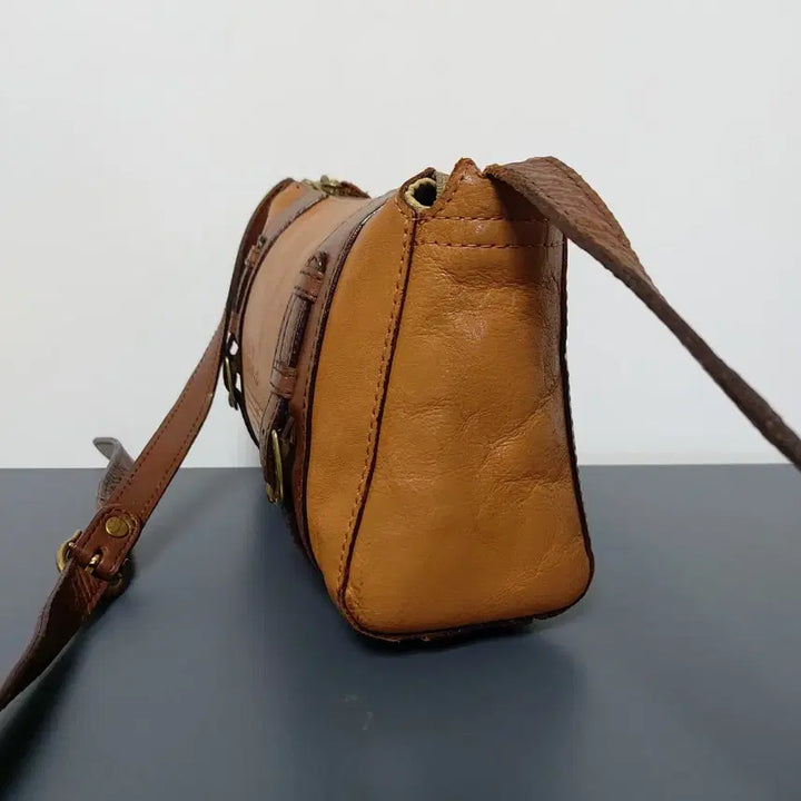 [BUNJANG] Dakota Cube Series Mini Shoulder Bag / 다코타(Dakota) 큐브시리즈 미니 숄더백