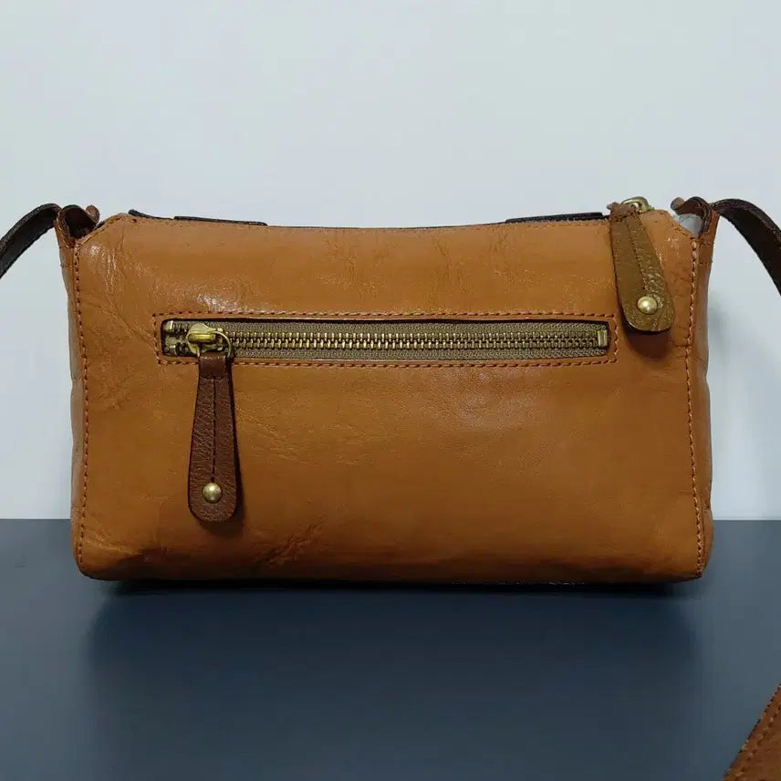 [BUNJANG] Dakota Cube Series Mini Shoulder Bag / 다코타(Dakota) 큐브시리즈 미니 숄더백