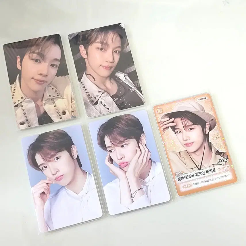 [BUNJANG] RISING LOUD Sungchan Special B Version Photocard Set / 라이징 라우드 파이널 성찬 트레카 양도