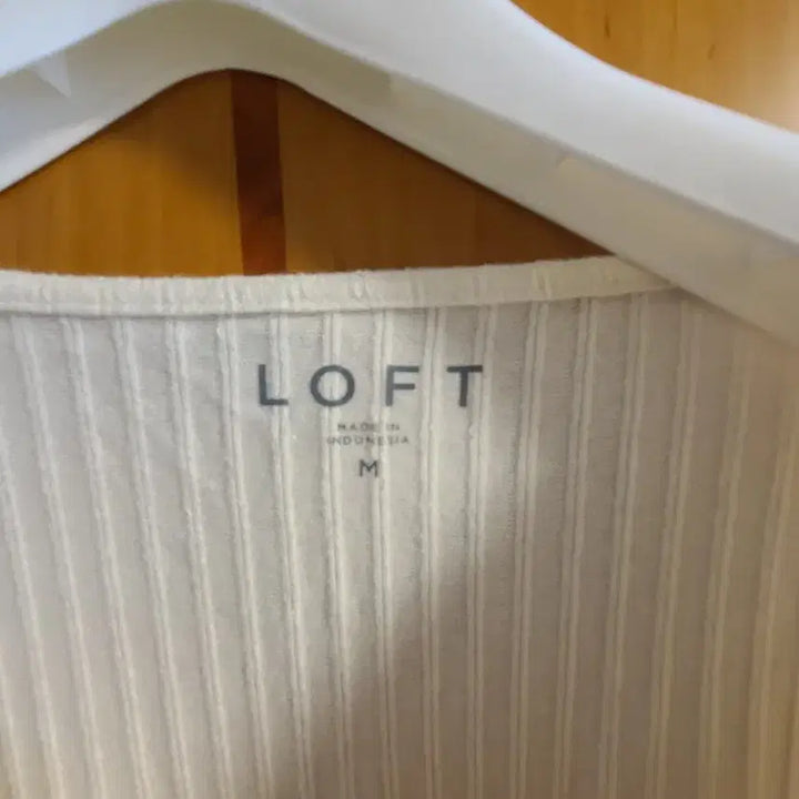 [BUNJANG] LOFT Ivory Ribbed Knit T-Shirt / LOFT 아이보리 골지 니트 티셔츠새상품