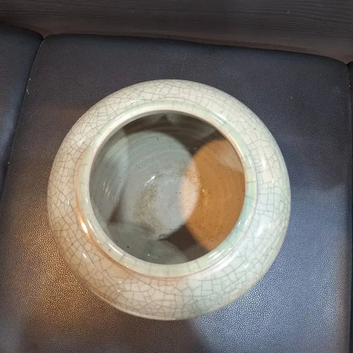 [BUNJANG] Antique Porcelain Vase with Horse Motif / 도자기