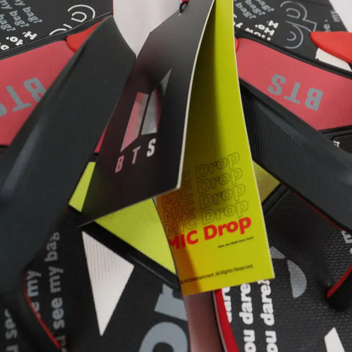[BUNJANG] BTS MIC Drop Official Goods Beach Sandals / BTS 방탄소년단 MIC Drop 공식 굿즈 비치샌들