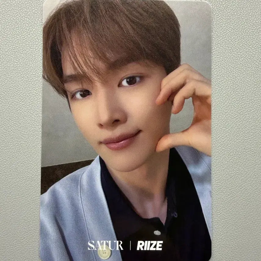 [BUNJANG] RIIZE Sungchan Setter Photocard + Sticker (Sealed) / 라이즈 성찬 세터 포토카드+스티커(미개봉)