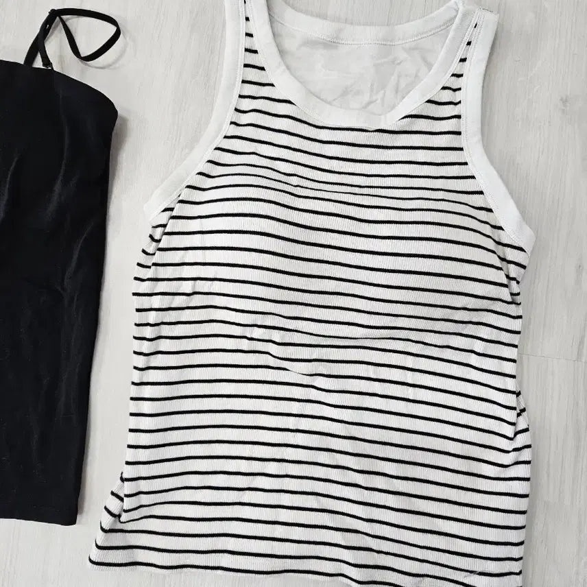 [BUNJANG] Uniqlo &amp; Andar Cover-up Bundle (L, Free Size) / (3개 일괄) 유니클로 브라탑 L , 안다르 커버업 free