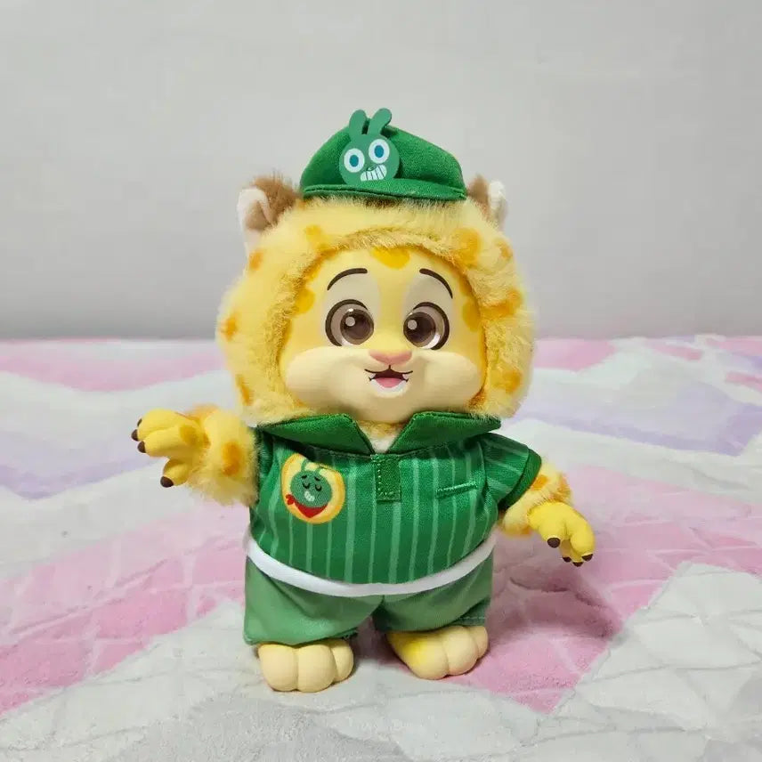 [BUNJANG] Miniso Zootopia Chief Bogo Plush Toy / 미니소 주토피아 클로하우저 인형
