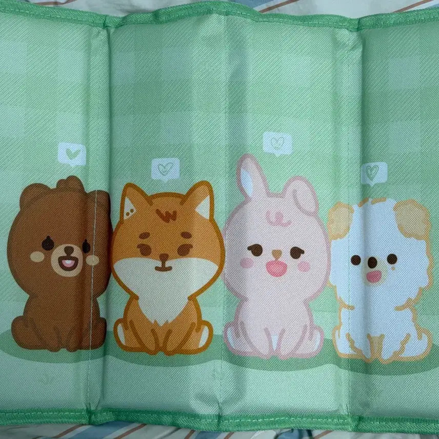 [BUNJANG] Day6 Pre-Merch Folding Mat / 원가이하) 데이식스 쁘멀 폴딩매트