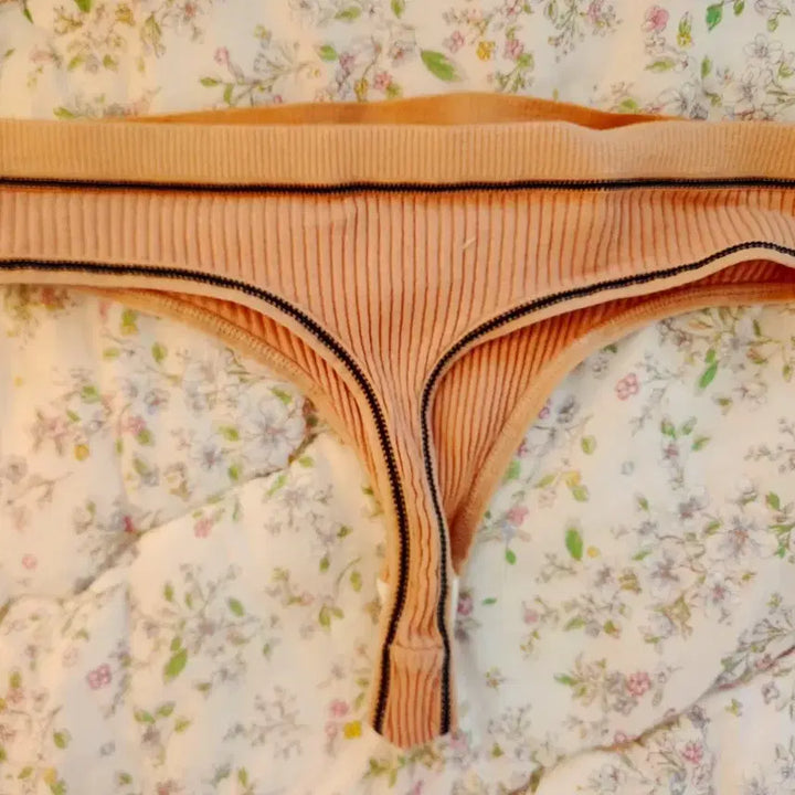 [BUNJANG] Peach Ribbon Ribbed Women&