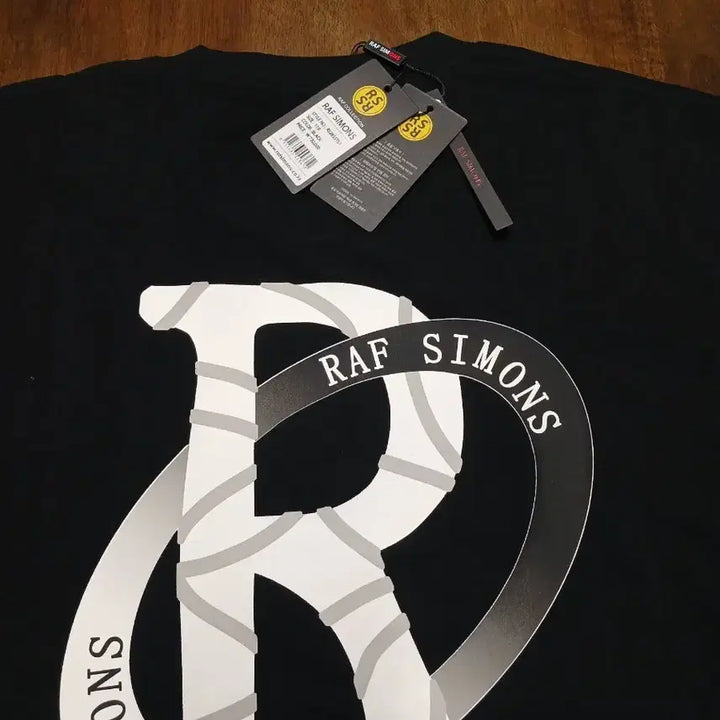 [BUNJANG] Raf Simons Black Logo Short Sleeve T-Shirt / 라프시몬스 블랙 로고 반팔 티셔츠