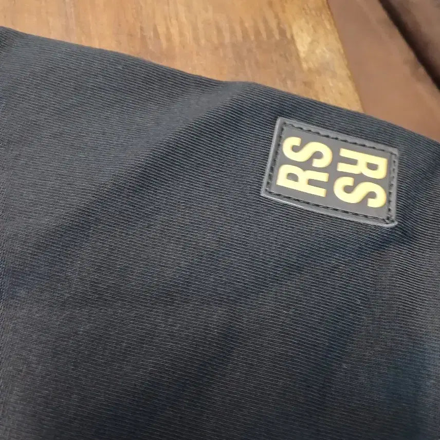 [BUNJANG] Raf Simons RS Paris Pocket T-Shirt Black / 라프시몬스 RS Paris 포켓 티셔츠 블랙