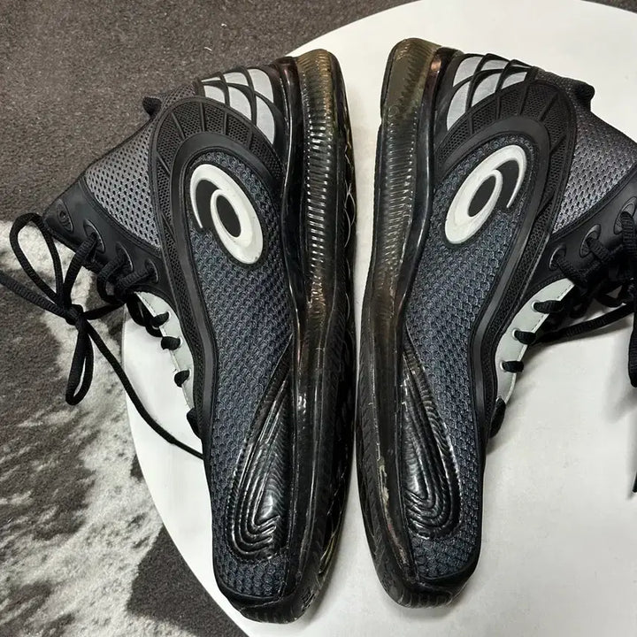 [BUNJANG] Asics Gel-Sokat 2 (295mm) Sneakers / 아식스 젤소켓2 (295mm)