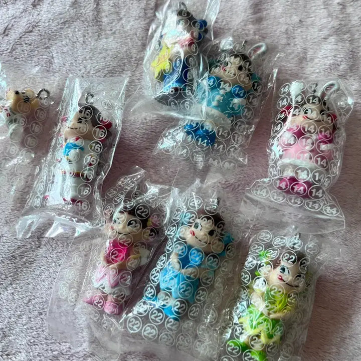 [BUNJANG] Vintage Peko-chan Figure Keychain Strap / 고전 페코짱 피규어 키링 스트랩