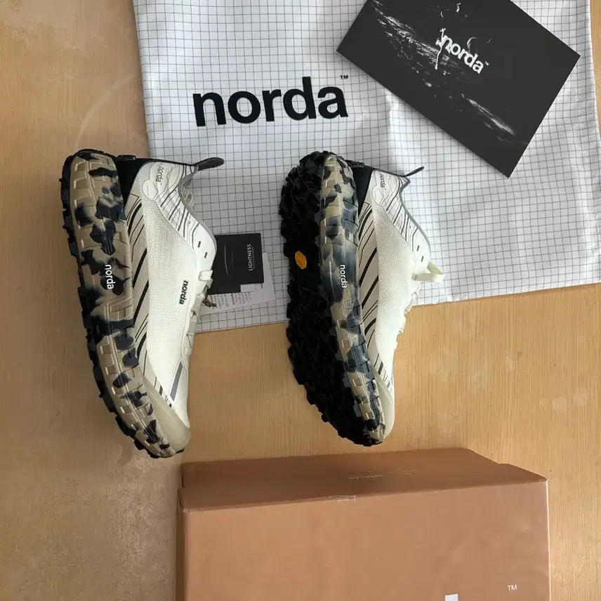 [BUNJANG] Norda 001AM Abyss Sneakers (Size 240) / (새상품) 240 노다 스니커즈 001AM 어비스