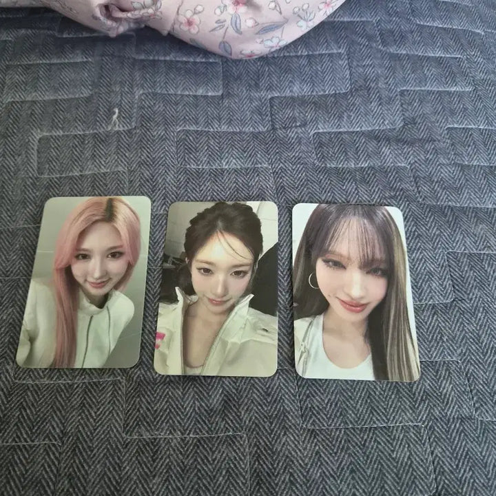 [BUNJANG] IVE Special Event Photocard Set (Gaeul, Rei, Leeseo) / 아이브 포토카드 3장 세트