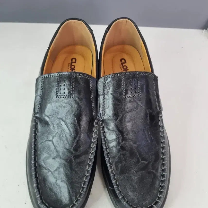 [BUNJANG] Hyoja Vintage 275 CLOHOO Cracked Loafers / 효자빈티지 275 CLOHOO 크랙 로퍼
