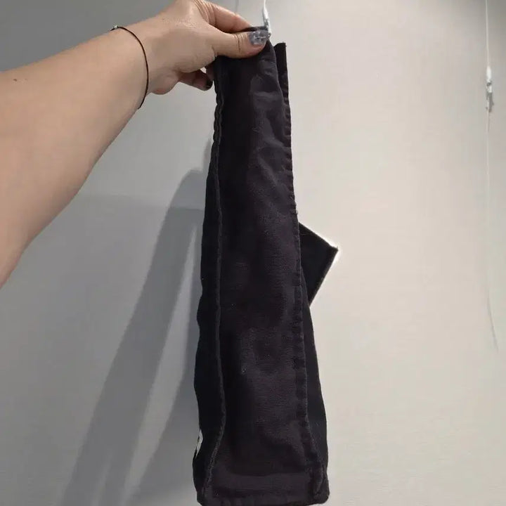 [BUNJANG] Adidas Black Floral Embroidered Tote Bag / 아디다스 블랙 꽃 장식 토트백