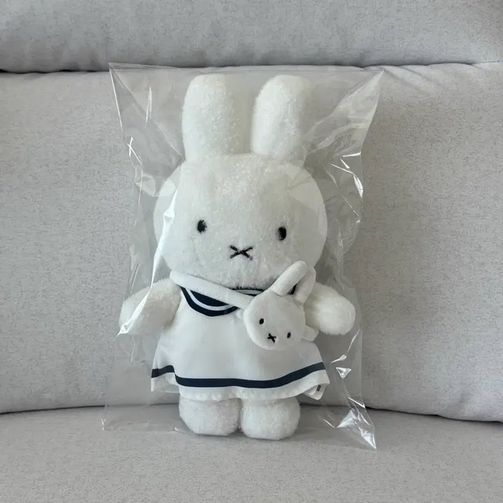 [BUNJANG] Busan Miffy Sailor Miffy Plush / 부산미피 세일러미피 인형