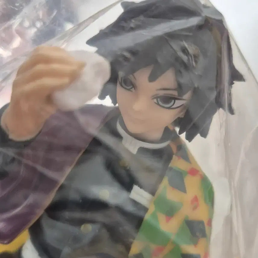[BUNJANG] Demon Slayer Giyu Tomioka Figure / 귀멸의 칼날 토미오카 기유 피규어