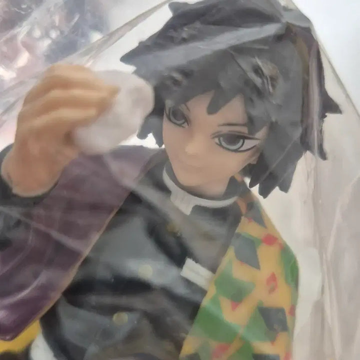 [BUNJANG] Demon Slayer Giyu Tomioka Figure / 귀멸의 칼날 토미오카 기유 피규어
