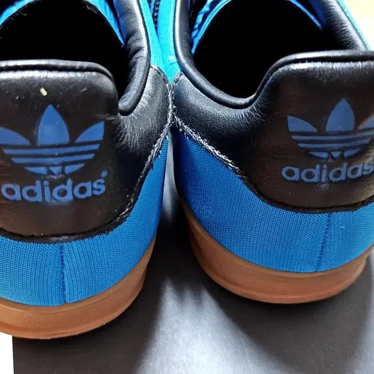 [BUNJANG] Adidas Gazelle Sky Blue Suede Sneakers / 아디다스 가젤 스카이 블루 스웨이드 운동화