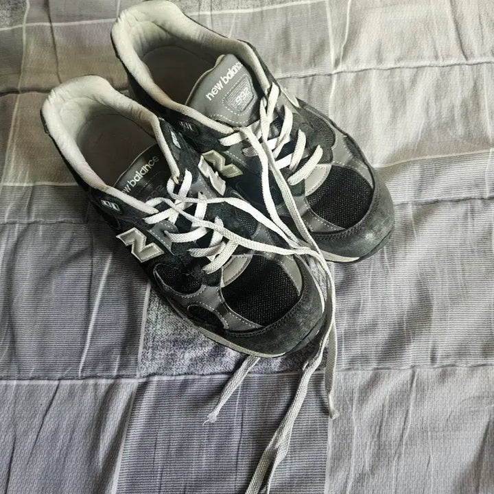 [BUNJANG] New Balance 992 Black Sneakers / 뉴발992 블랙