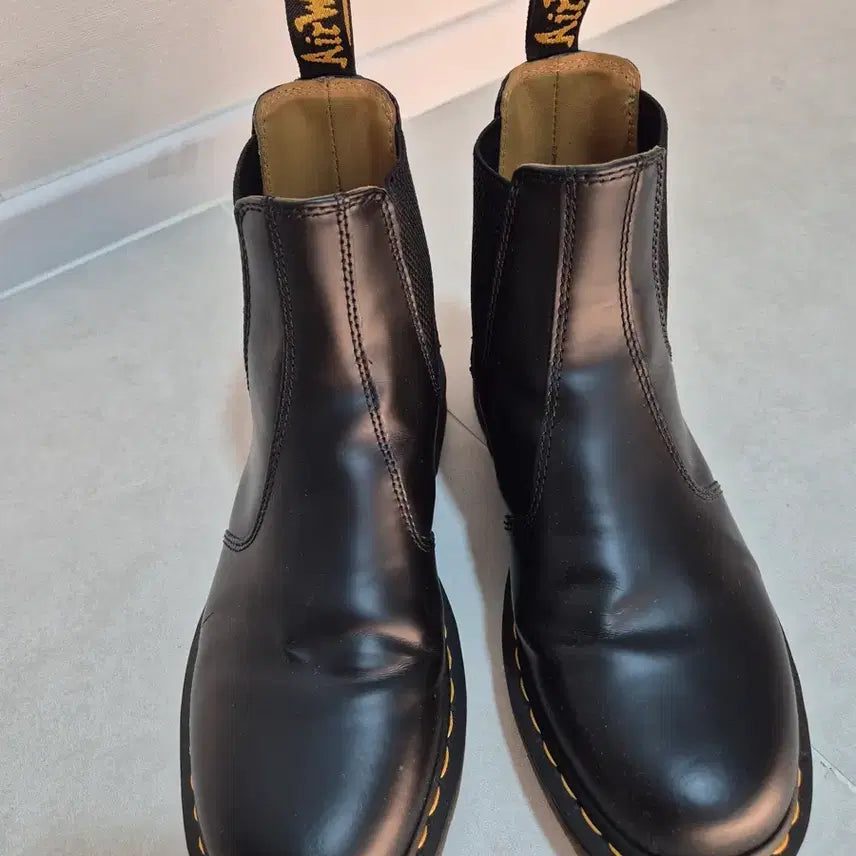 [BUNJANG] Dr. Martens Chelsea Boots Size 8 / 닥터마틴 첼시부츠 8사이즈