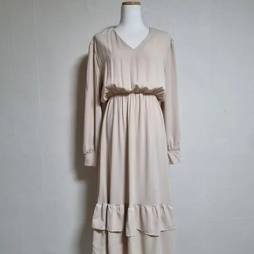 [BUNJANG] Beige V-Neck Long Dress / L185 브이넥 베이지롱원피스