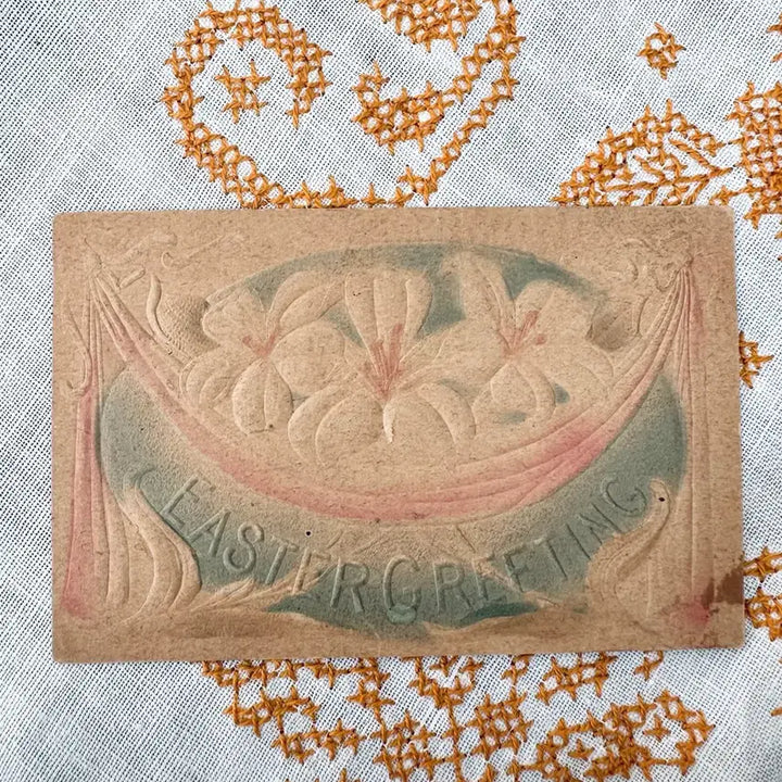 [BUNJANG] Antique Postcard Embossed Lace and Floral Design (1900s) / 앤틱엽서 꽃과레이스 색감이다함