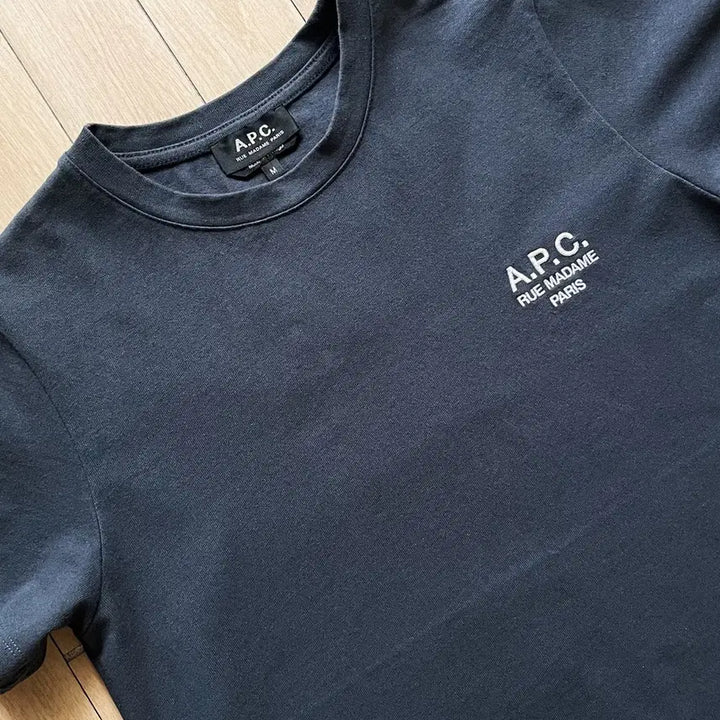 [SOLD OUT] 아페쎄 A.P.C 반팔티 거의새옷