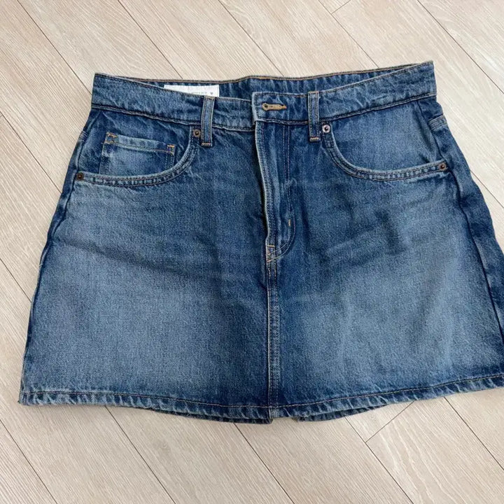 [BUNJANG] Zara Denim Skirt Shorts M / (M)자라 청치마 청반바지 치마바지(거의새거)