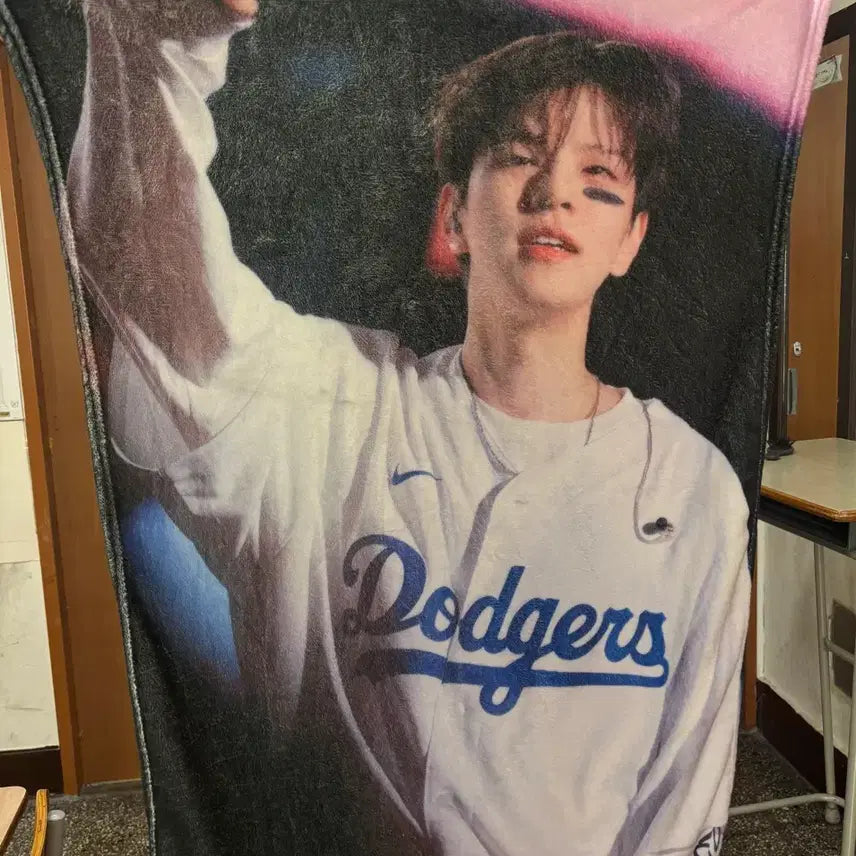 [BUNJANG] Stray Kids Seungmin Baseball Uniform Blanket / 스트레이키즈 스키즈 승민 담요
