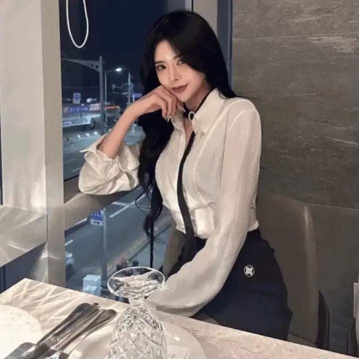 [BUNJANG] White See-Through Shirt and Cubic Choker Scarf Set / 화이트 시스루 셔츠+큐빅 초커목도리 세트