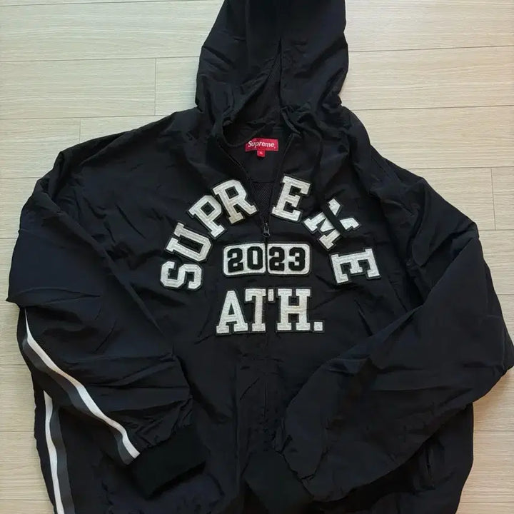 [BUNJANG] Supreme 2023 ATH Hoodie Windbreaker Black XL / 슈프림 2023 ATH 블랙 후드 바람막이