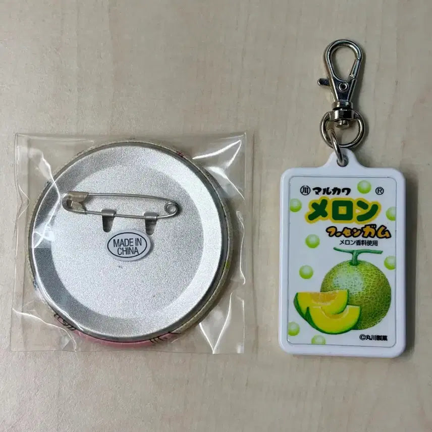 [BUNJANG] Rukawaz KAWAII GALS Can Badge &amp; Melon Japan Keychain / Rukawaz KAWAII GALS 캔뱃지, 멜론 일본 키링