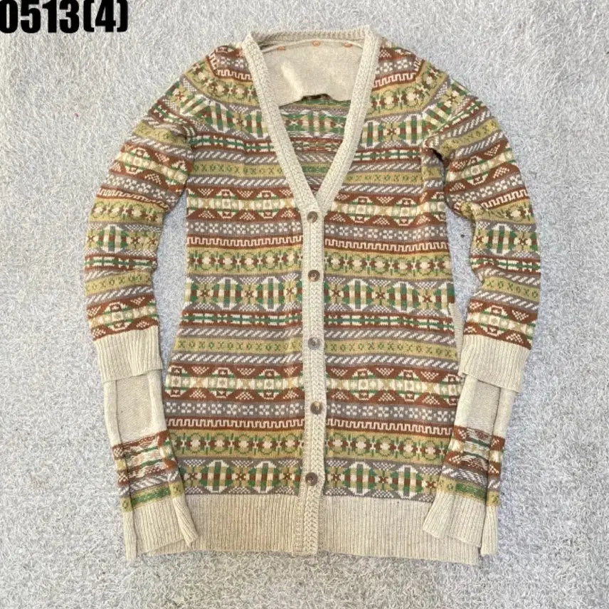 [BUNJANG] Thursday Island Pattern Knit Cardigan / 써스데이아일랜드 패턴 니트 가디건 85 S | 0513