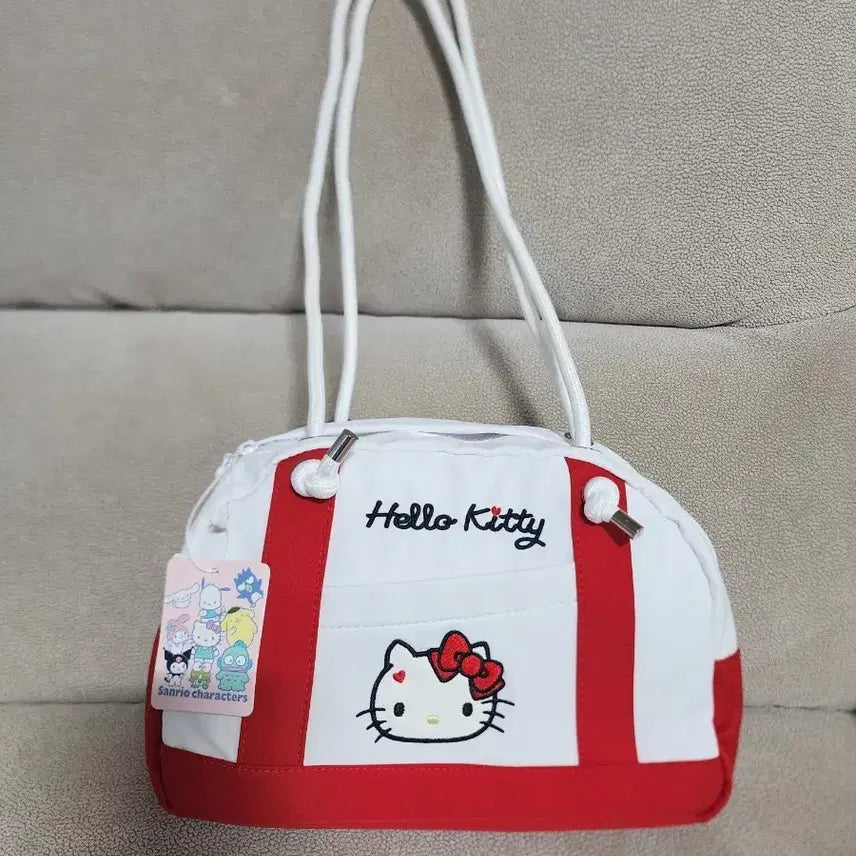 [BUNJANG] Hello Kitty White/Red Mini Boston Bag / 헬로키티 화이트/레드 미니 보스턴백